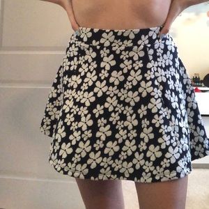 H&M floral patterned skirt